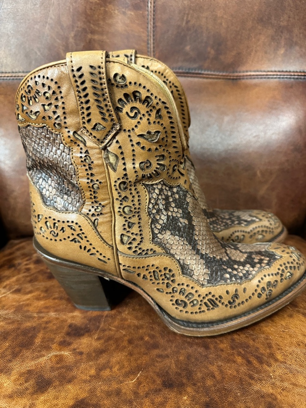 Cuadra Python Ankle Western Booties Women’s 7 - Picture 7 of 9